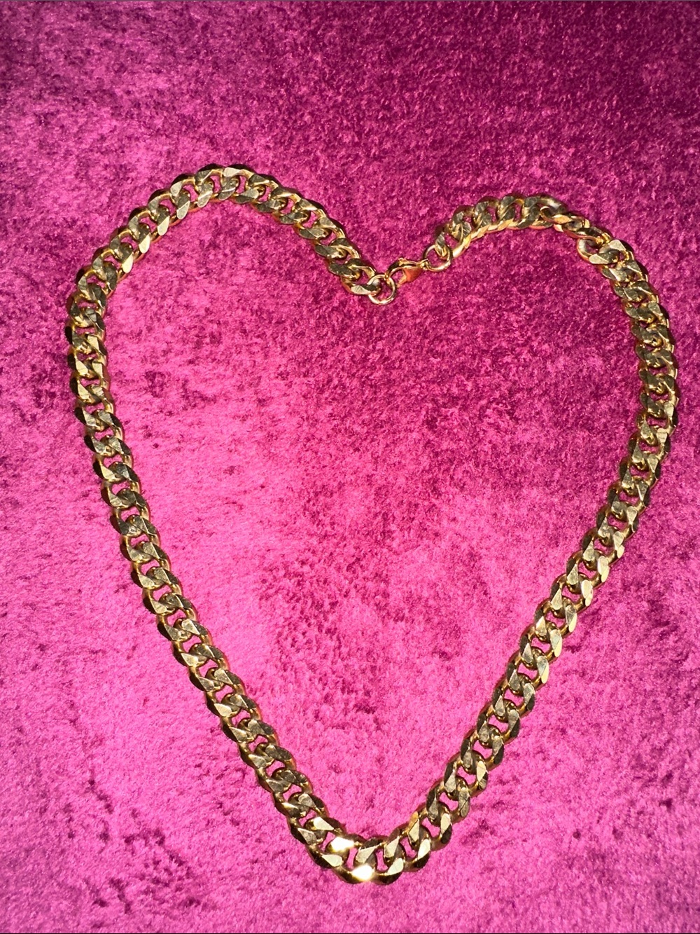 Source Unknown Gold-colored stainless steel chain- Unisex’s